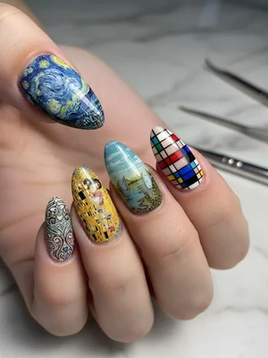 Stunning Photo-real Salon Detailing Nails